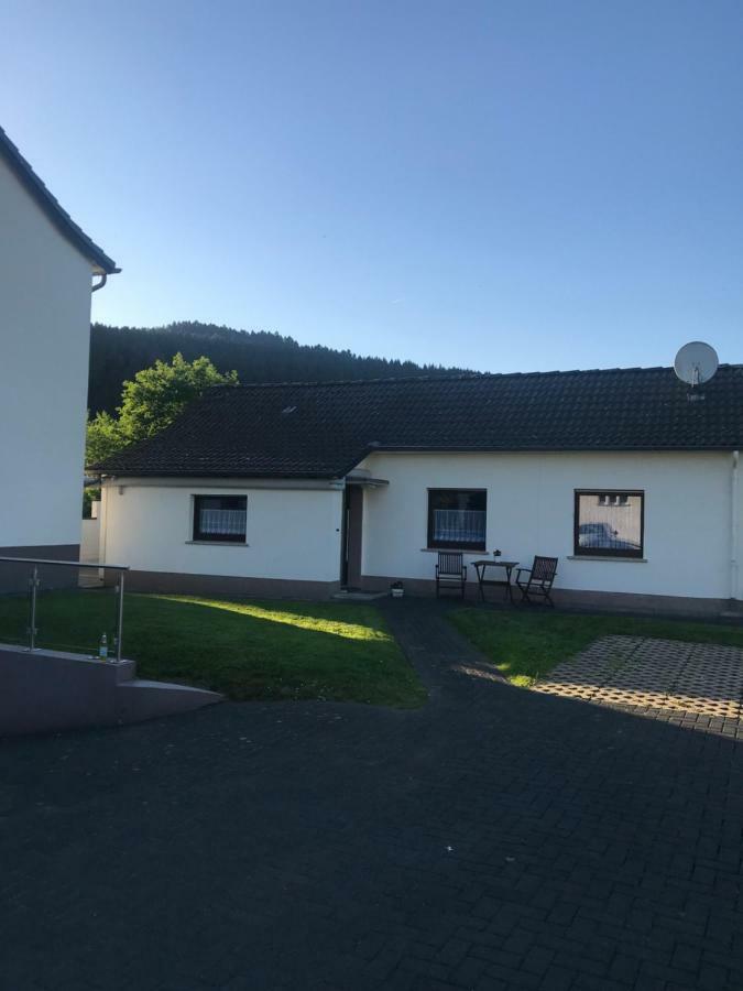 Ferienhaus "Am Stauwerk" Engelskirchen Buitenkant foto